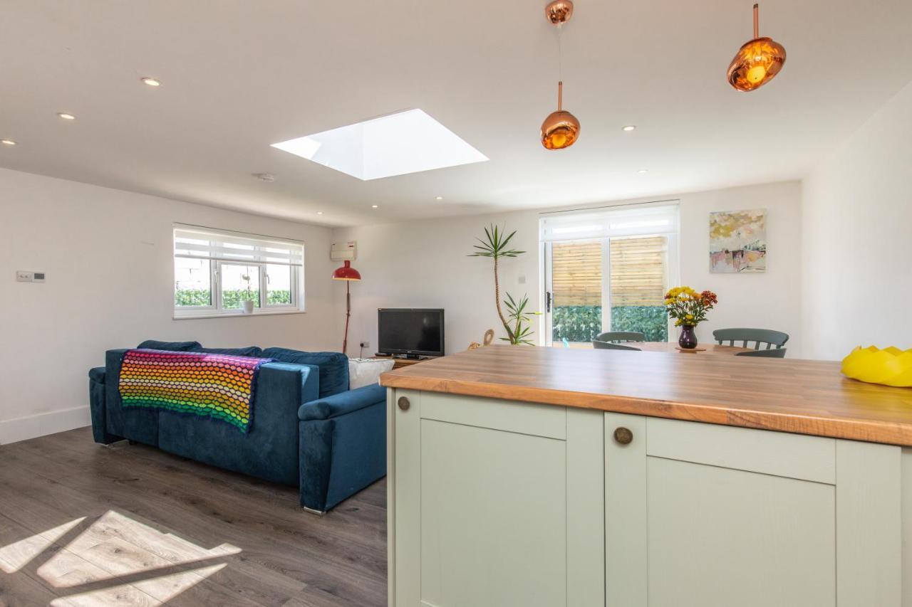 Beach, Hills, Food, Scenic Walks-The Kelp House. Peacehaven Exterior foto
